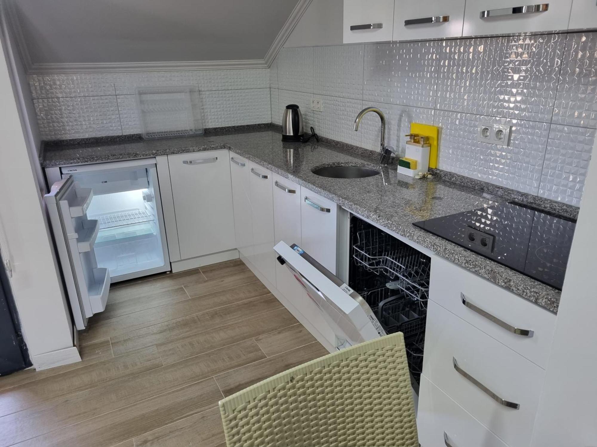 Yasam Park Apart Hotel - Fethiye Calis Beach 객실 사진